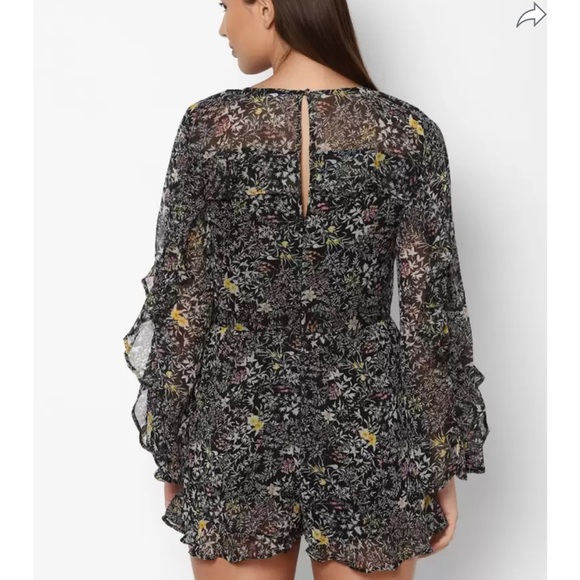 American Eagle Outfitters Floral Ruffled Romper Jumpsuit Sz 12 - Picture 14 of 16